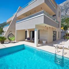 Lovely Home In Makarska With Sauna