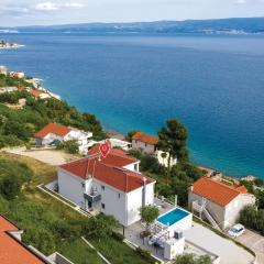 Three-Bedroom Holiday Home In Jesenice