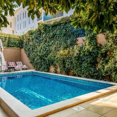 Three-Bedroom Apartment Mokosica With Sea View 08