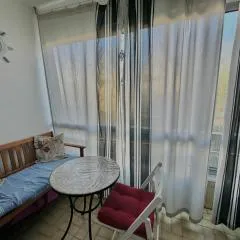 Appartement avec loggia - Proche centre et plage