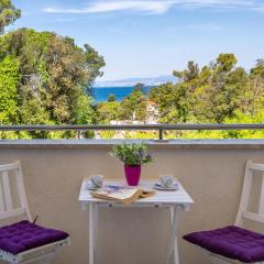 Lovely Apartment In Malinska With Wifi