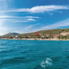 Three-Bedroom Holiday Home In Tkon
