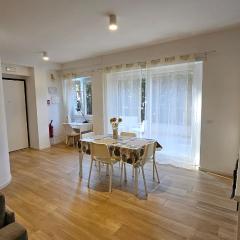 Lux Beach Apartment GOLD