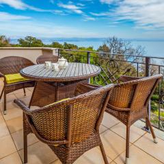 Stunning Apartment In Moscenicka Draga