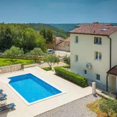 Villa Camellia Trget