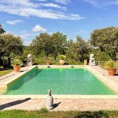 Nice Home In Venasque With Kitchen