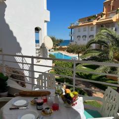 Apartamento frente al mar, Talima
