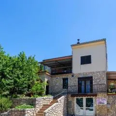 Awesome Apartment In Njivice With Wifi