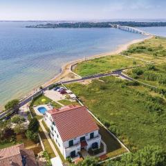 Two-Bedroom Apartment In Privlaka