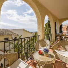 Lovely Apartment In Mijas With Kitchen