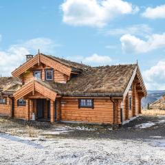 Beautiful Home In Øyer With Sauna