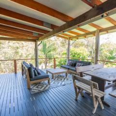 Tree & Sea sleeps 11