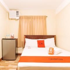 RedDoorz near PNR Espana Station