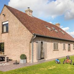 Cozy Home In Lo-Reninge With Wifi