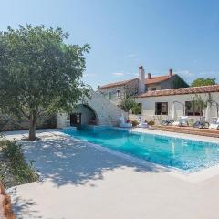 Villa Lv