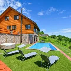Amazing Home In Grabrovnik With Sauna