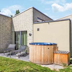 Nice Home In Lembruchdümmer See