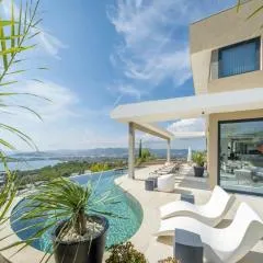 Villa in Ibiza with Panoramic Sea Views