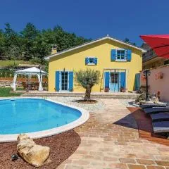 Gorgeous Home In Jurdani