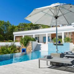 Villa in Ibiza with Sea Views & Infinity Pool