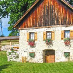 2 Bedroom Stunning Apartment In Mozirje