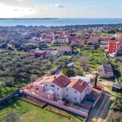 Amazing Studio In Fazana With Wifi