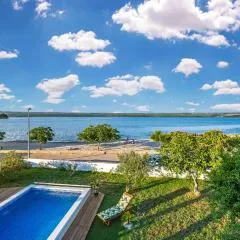 4 Bedroom Beautiful Home In Raslina
