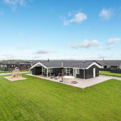 Stunning Home In Løkken With 5 Bedrooms And Sauna