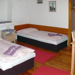 Penzion a restaurace U Zvonku