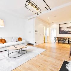 Wonderful Fitzrovia 3 Bed Apartment
