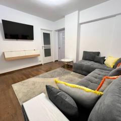 Bucharest Central & Spacious 3Br 3Ba Family Apt