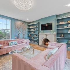 Historic Farmhouse Mansion with 8 working fireplaces