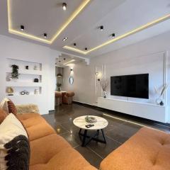 Lagos Luxury Living - Fully Serviced 3 Bedroom Apartment