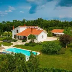 Villa Naturavita