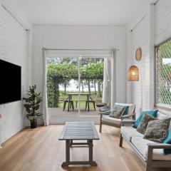 Lakefront Suite Studio Killarney Vale