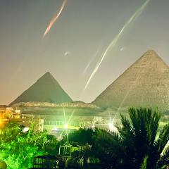 Queen pyramids view