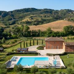 PODERE TERRANUOVA 10&2, Emma Villas