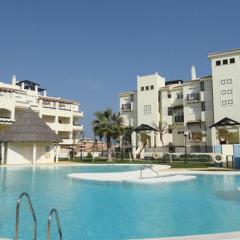 2108-Nice apt with pool close from beach and bars