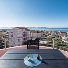 2 Bedroom Gorgeous Apartment In Zadar