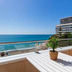 Roca Chica - Parking - Frente Playa - Terraza - Wifi - Bajondillo y Carihuela