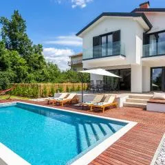 Amazing Home In Jurdani