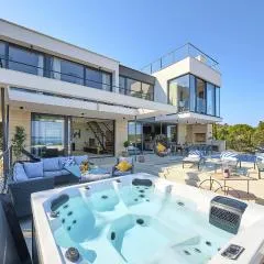 Villa Sunlight