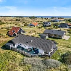 Spacious Holiday Home, Located Close To The North Sea, Halfway Between Hvide Sande And Søndervig, With A Spa And Sauna,