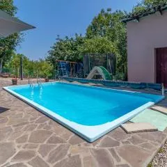 4 Bedroom Stunning Home In Plaski