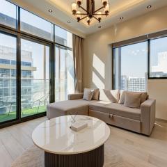 Chic 1 Bed Oasis in Azizi Riviera