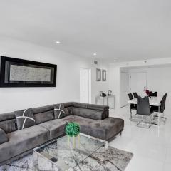 2BR 2BA condo with beach service 1616