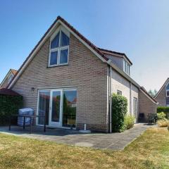 Bungalow in Breskens near Beach and Dunes