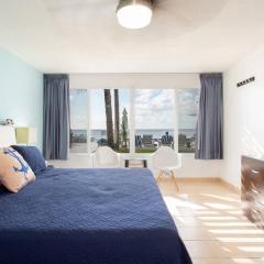 Inspiring and relaxing sea view condo