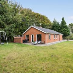 Beautiful Home In Ulfborg With Sauna