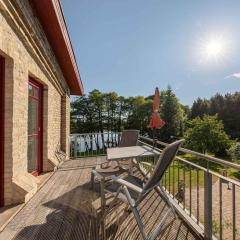 Zwergtaucher - Ferienwohnung mit Balkon, Seeblick & Freizeitangeboten am See